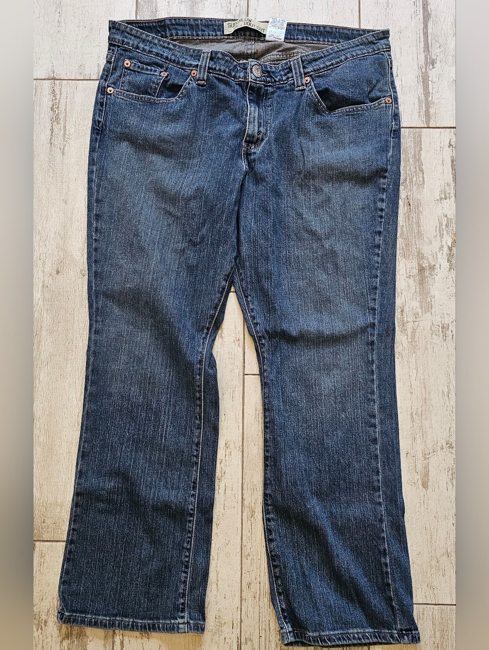 Levi's Classic Women's Dark Blue Denim Jeans Low Cut Boot 19